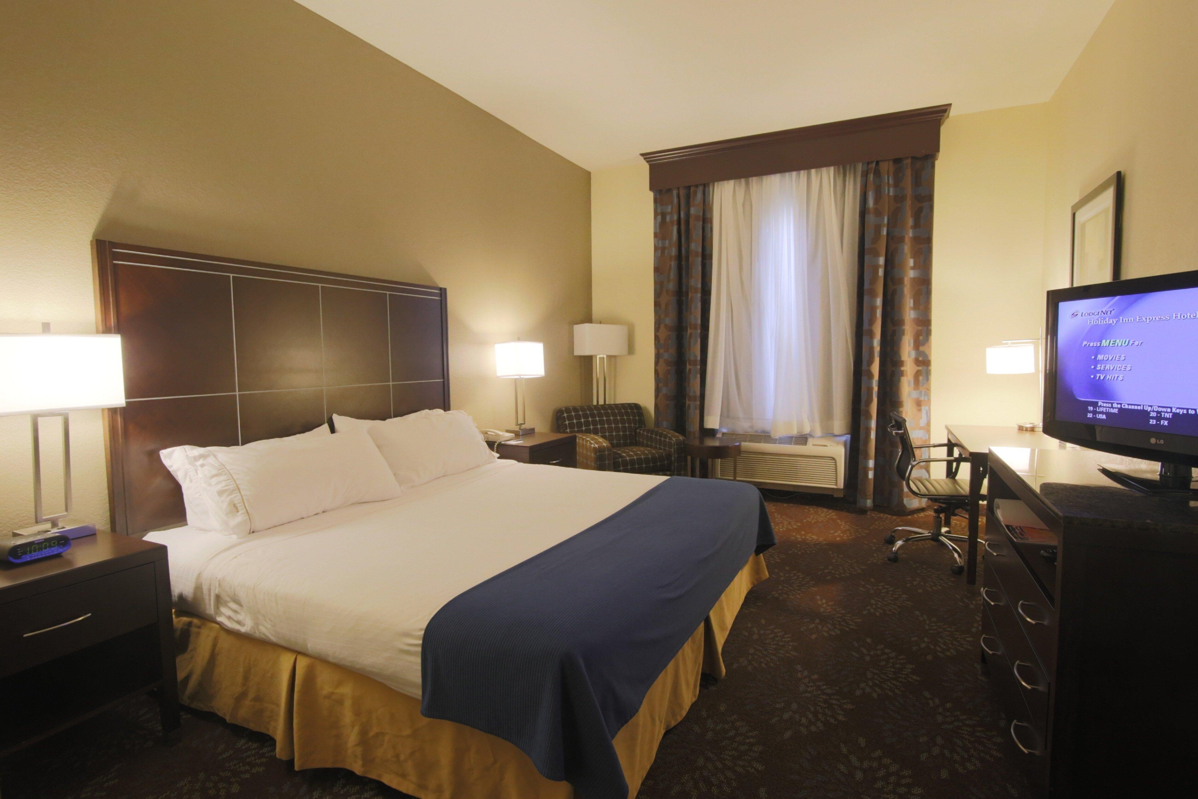 Hampton & Cathedral Resort Cathedral City