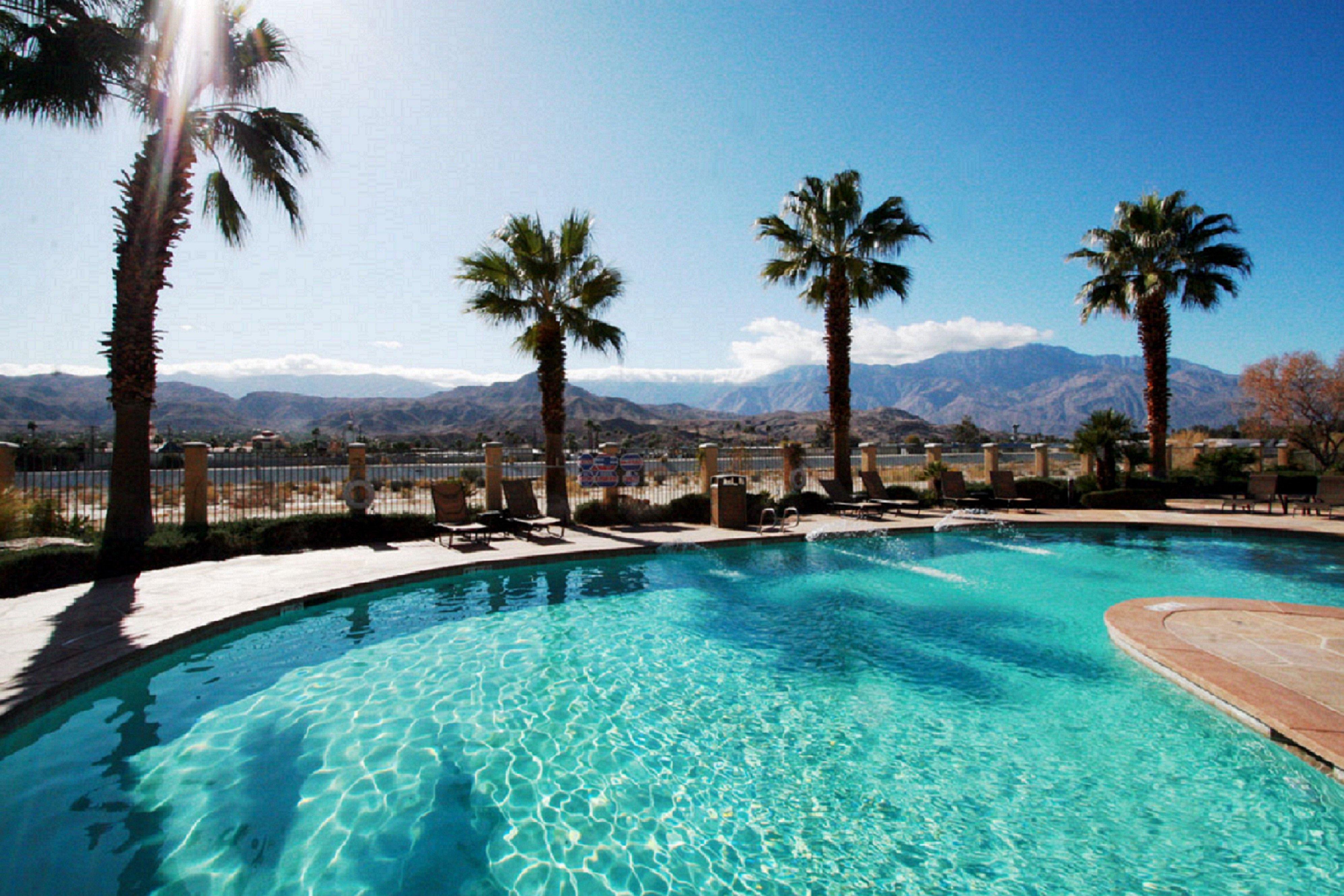 Hampton & Cathedral Resort Cathedral City