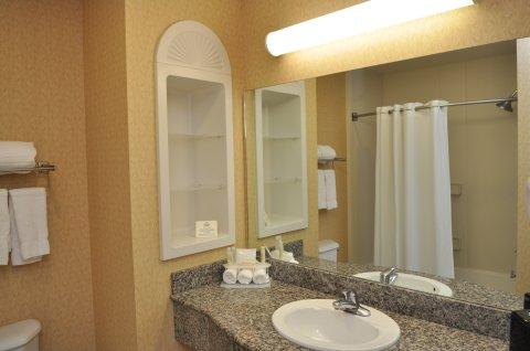 Hampton & Cathedral Resort